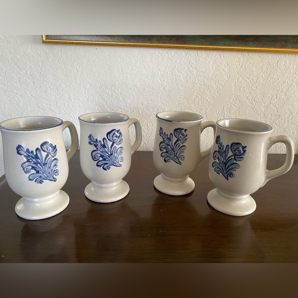 4 Pfaltzgraff Yorktown Pedestal 4 3/4" Tall Coffee Mugs